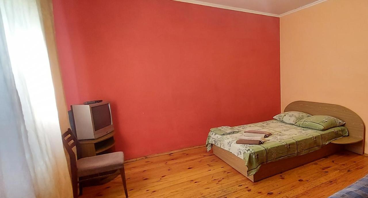 Holiday Home At Fedkovycha St. Киев Экстерьер фото