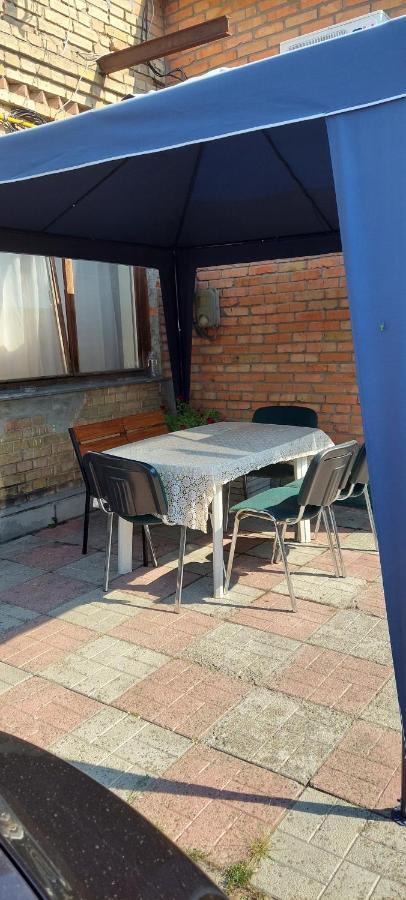 Holiday Home At Fedkovycha St. Киев Экстерьер фото
